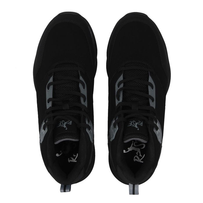 Diverse Basketball Trainers Mens