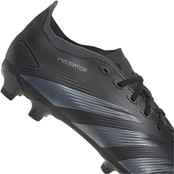 Predator 24 League Low Multi Ground Football Boots