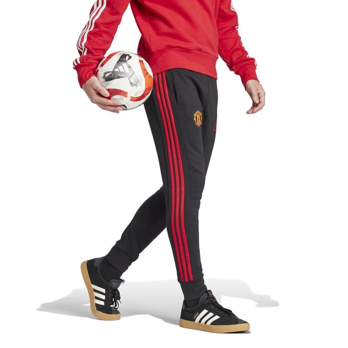 Manchester United DNA Tracksuit Bottoms Adults