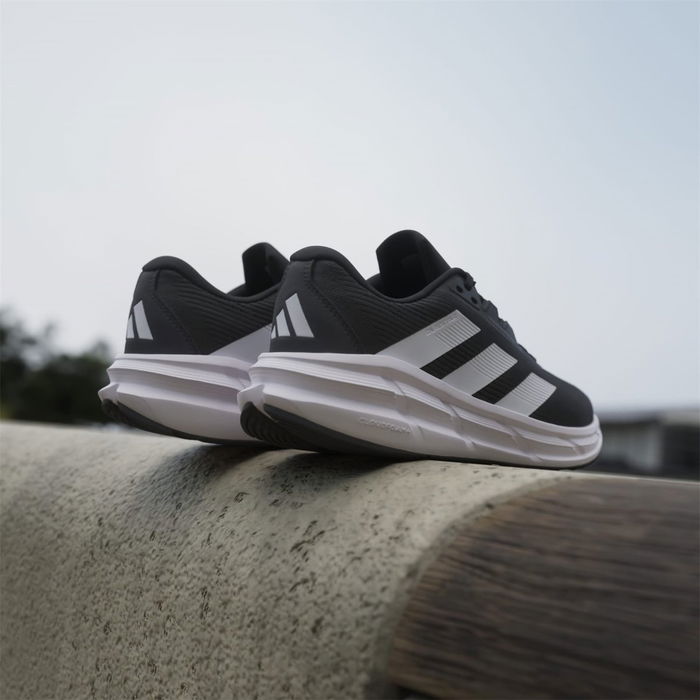 Questar 3 Mens Running Shoes