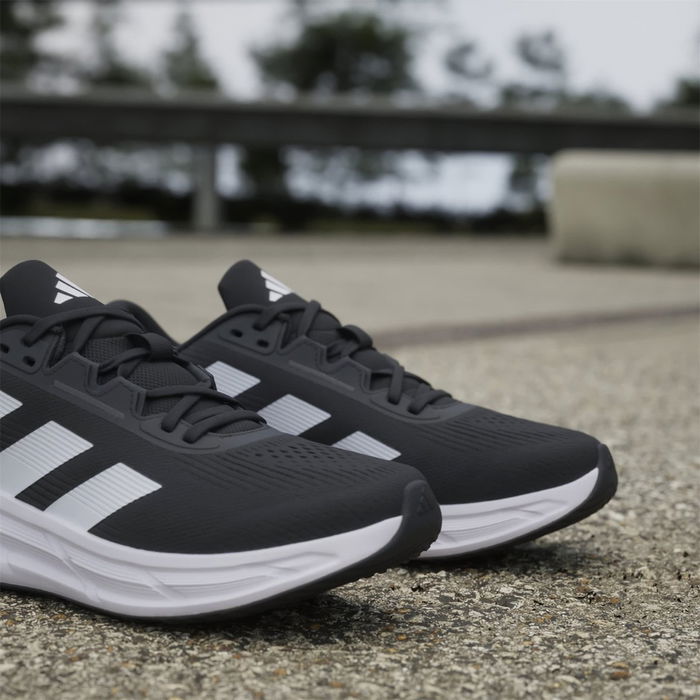 Questar 3 Mens Running Shoes