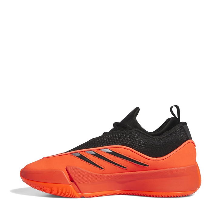 Dame 9 Low Trainers