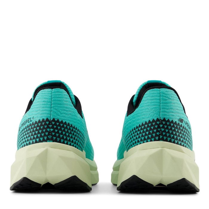 FuelCell Propel v5 Running Trainers