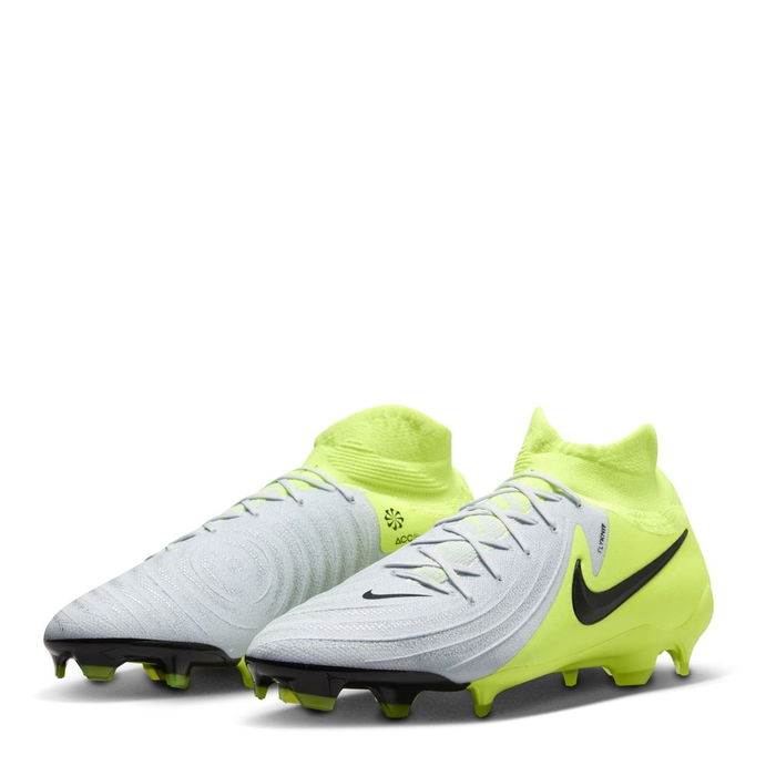 Phantom Luna II Pro Firm Ground Football Boots