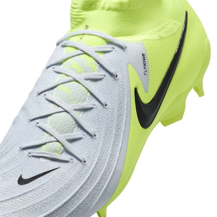 Phantom Luna II Pro Firm Ground Football Boots