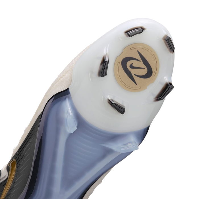 Phantom Luna II Elite Firm Ground Football Boots