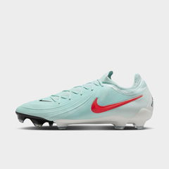 Nike Phantom Football Boots