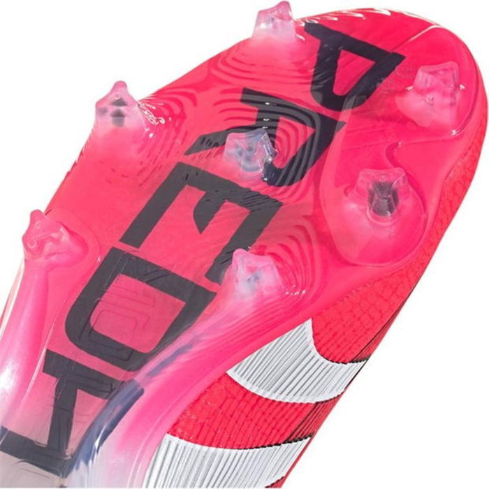 Predator Elite Laceless Firm Ground Football Boots