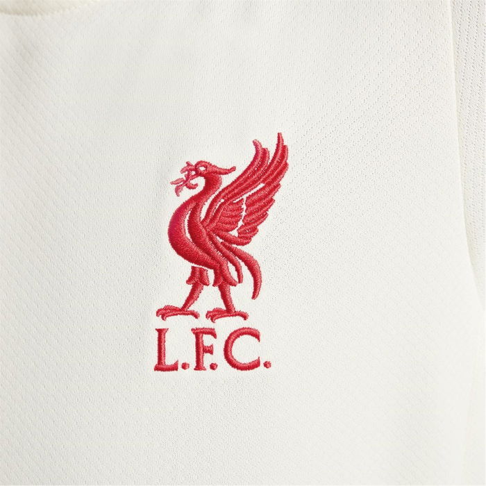 Liverpool Strike Shirt 2024 2025 Juniors