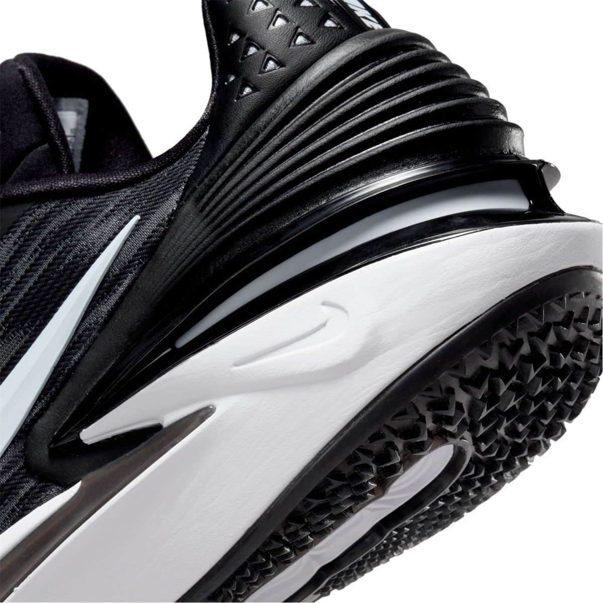 Nike Air Zoom G.T. Cut 2 Basketball Shoes Black/White, £125.00