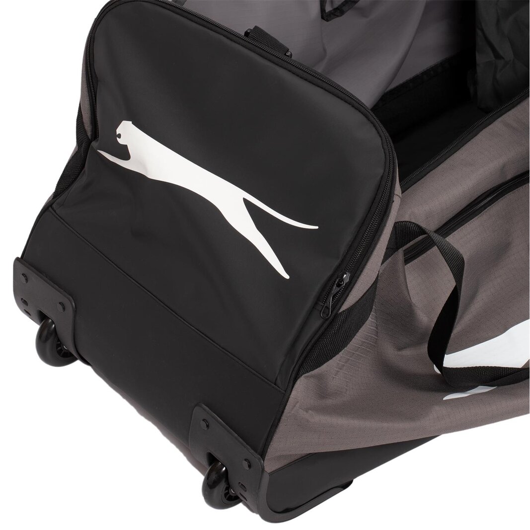 Slazenger wheeled shop holdall