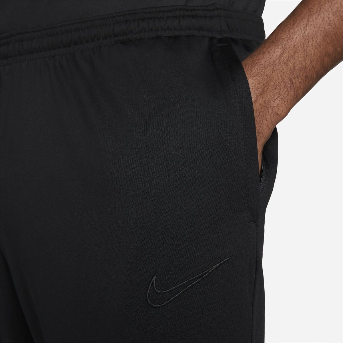 Nike academy pants 2025 triple black