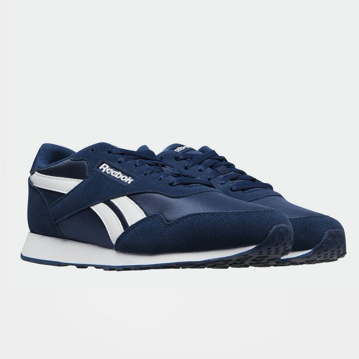 Navy on sale reebok trainers