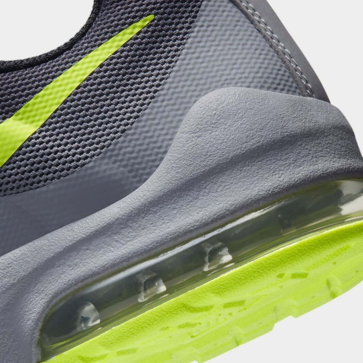 Nike air max invigor outlet print mens trainers grey/volt