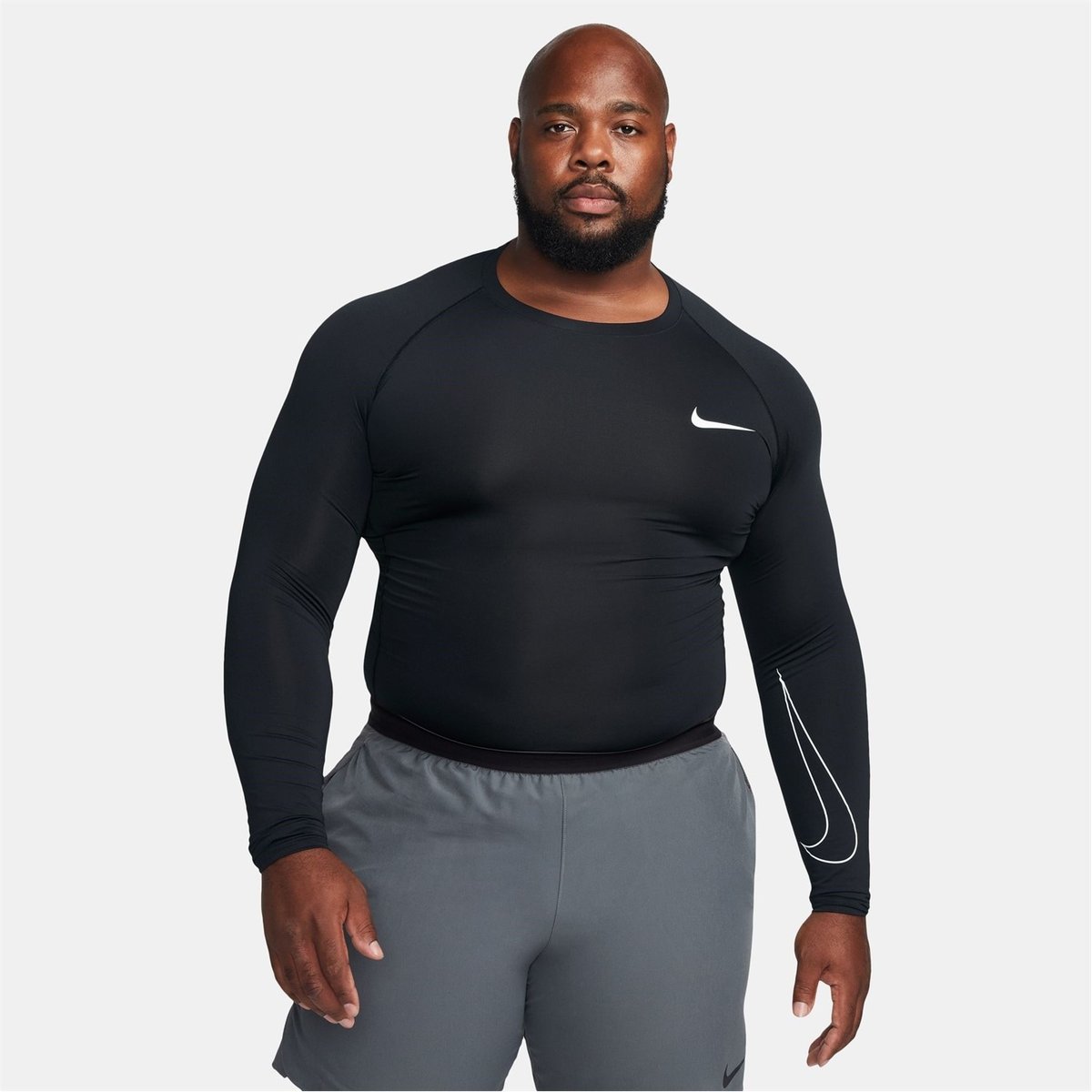 Long sleeve hotsell nike tshirt