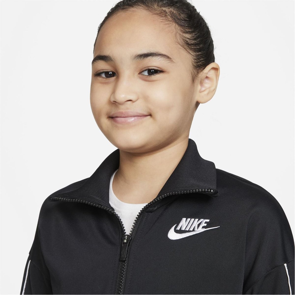 Big girls 2025 nike tracksuit