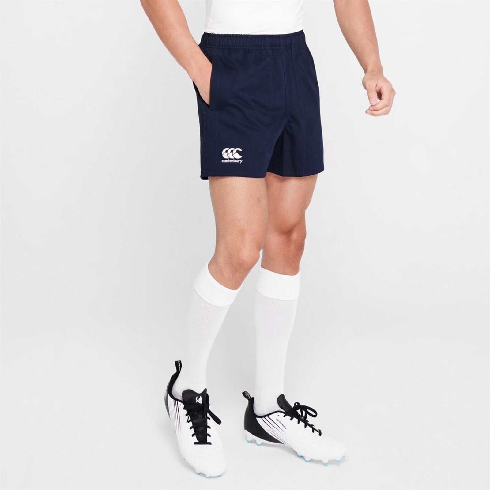 Men in hot sale rugby shorts