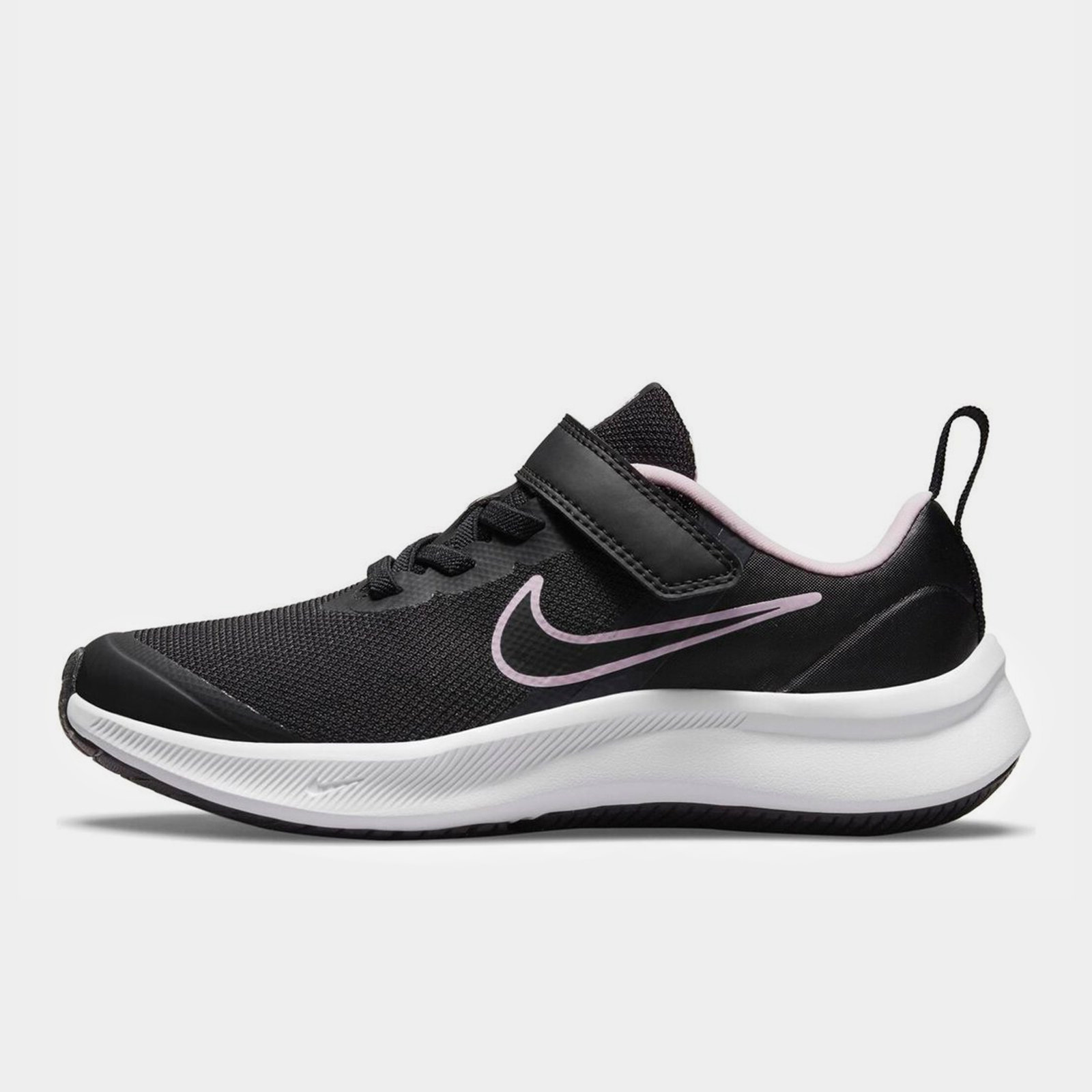 Pink nike cheap junior trainers