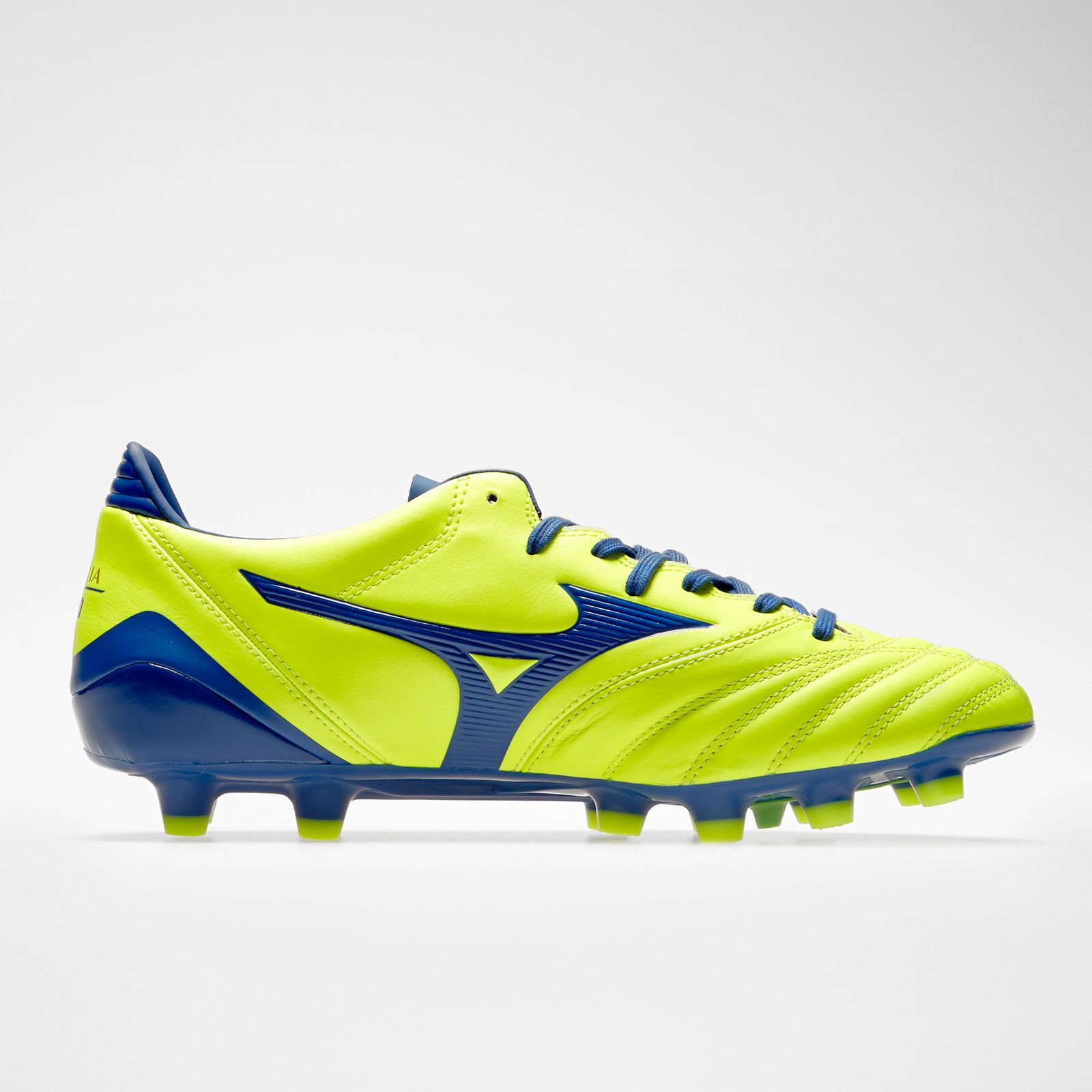 Mizuno football outlet cleats