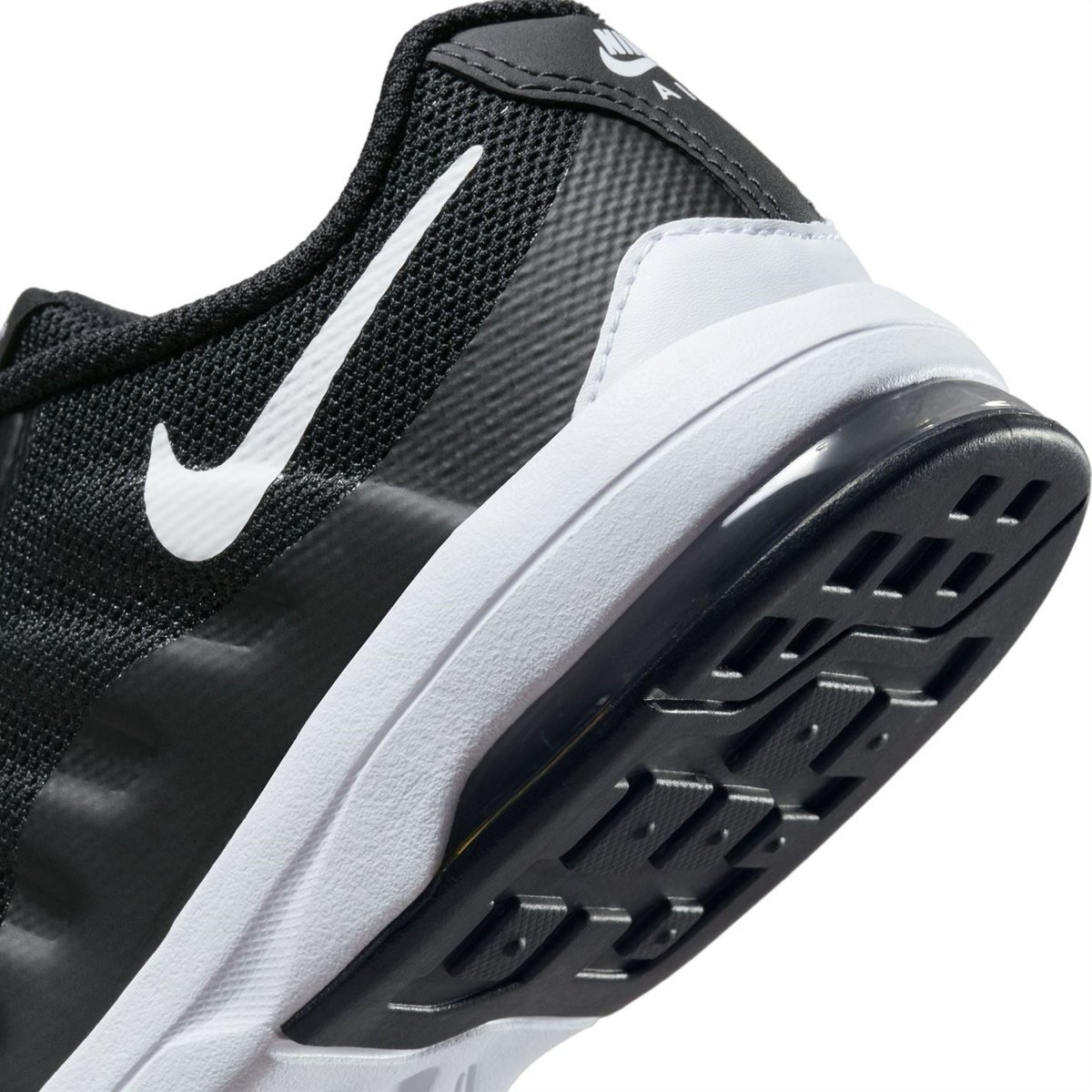 Nike junior air max invigor clearance trainer