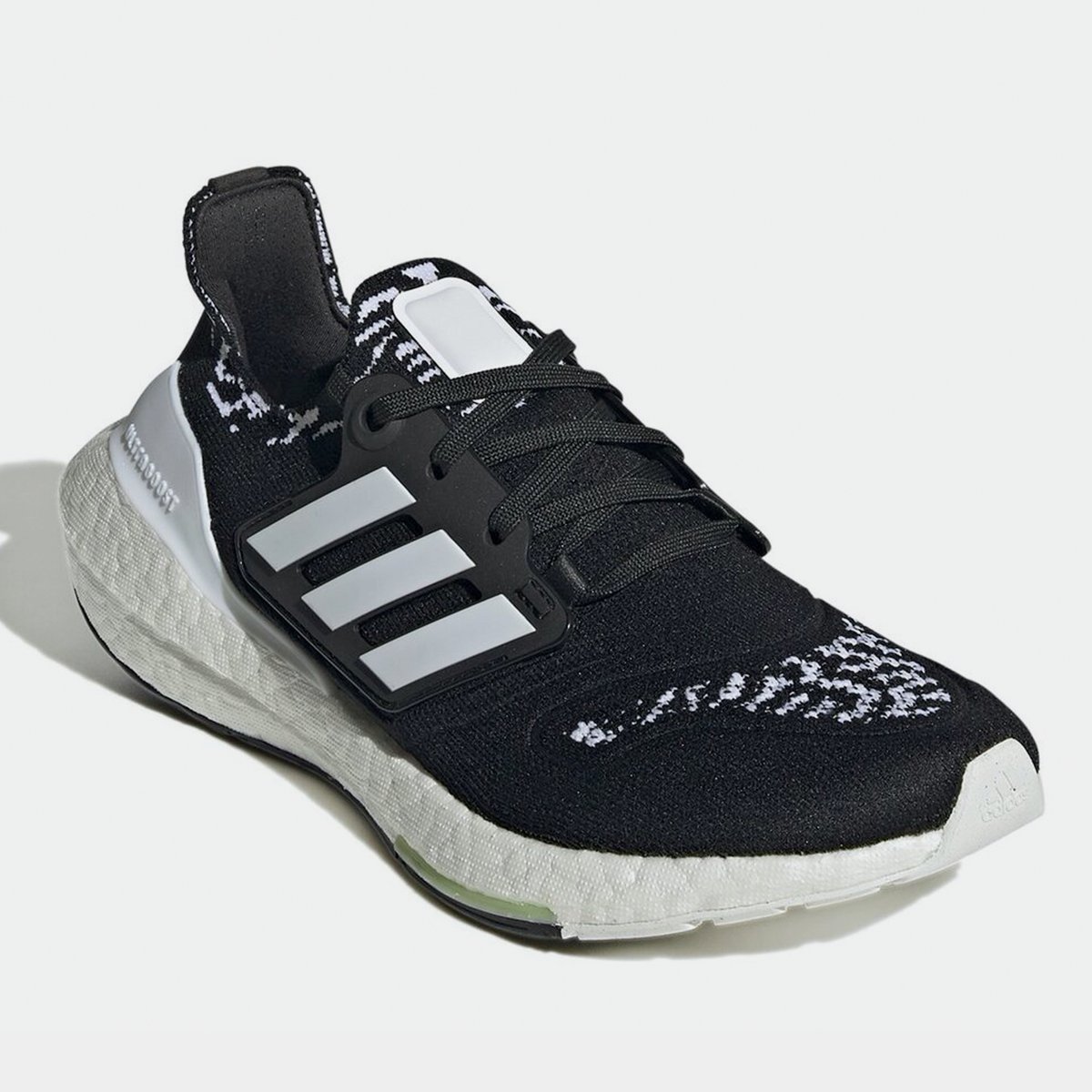 All black hot sale womens ultraboost